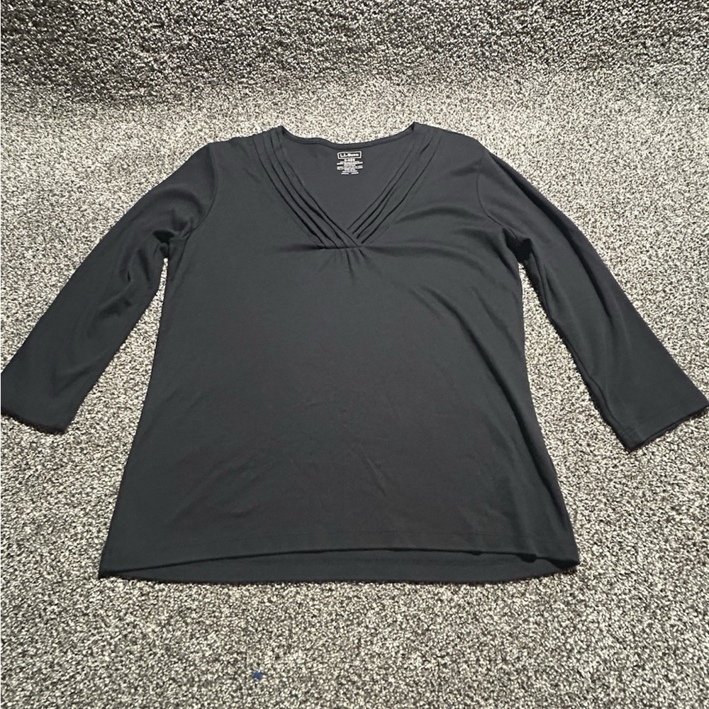 L.L. Bean Black V-Neck 3/4 Sleeve Tee with Pleat Detail